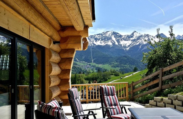 Chalet 'Tyroladis Family Relax Laudegg' with Mountain View, Private Terrace and Wi-Fi