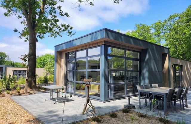 Chalet with 1 bedroom and a terrace