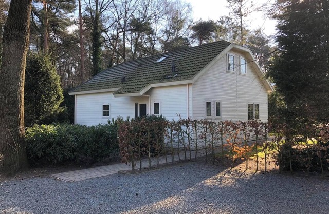 Chalet with 3 or 4 bedrooms and 2 bathrooms