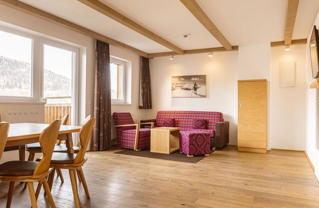 Chalet with 4 bedrooms