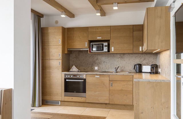 Chalet with 4 bedrooms and sauna