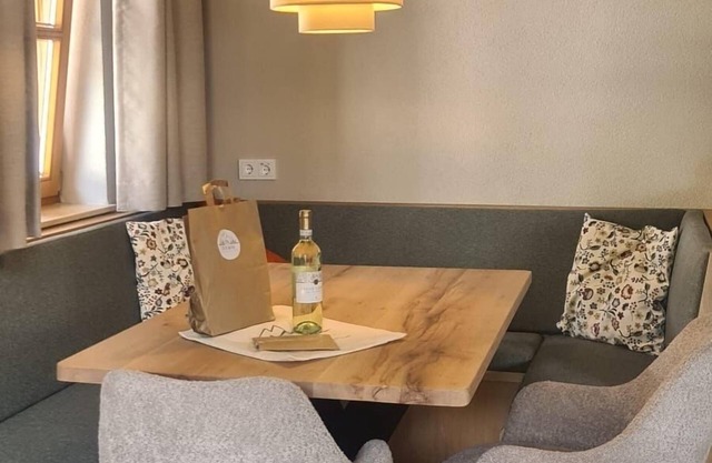 Chalet zur Rose 2-room apartment "Zyklame" 2-7 persons (80m2)