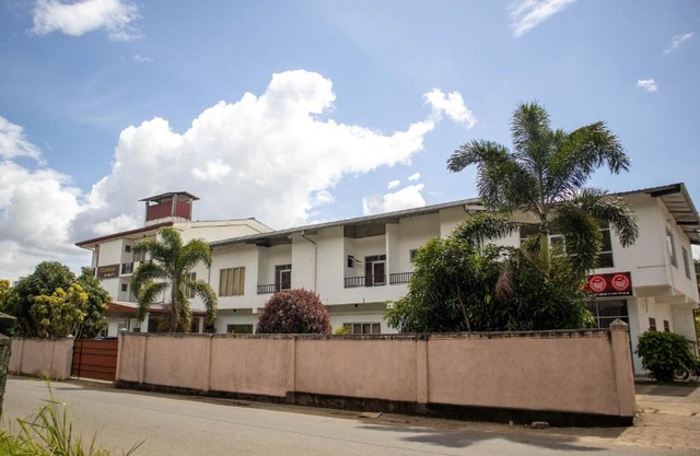 Chamaya Holiday Inn