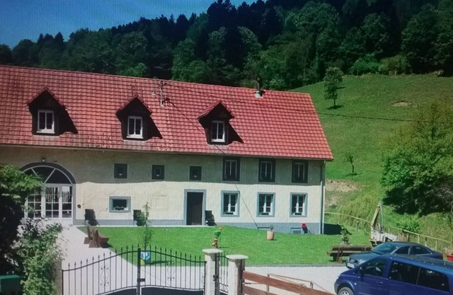 Chambre Mansardée Dans un Ancien Corps de Ferme Rénové Avec Accès Indépendant