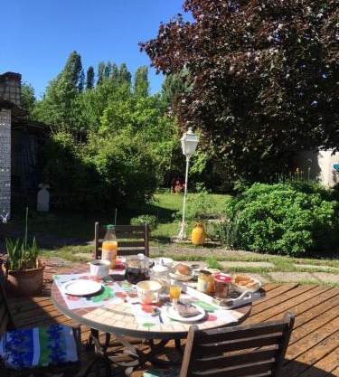 chambre sur jardin entre Fontevraud et RignyUssé
