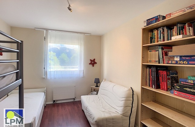 Chamossaire A102 5 minutes from the cable cars and near the centre, modern apartment house. Apartmen