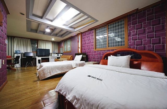 Changwon Masan White