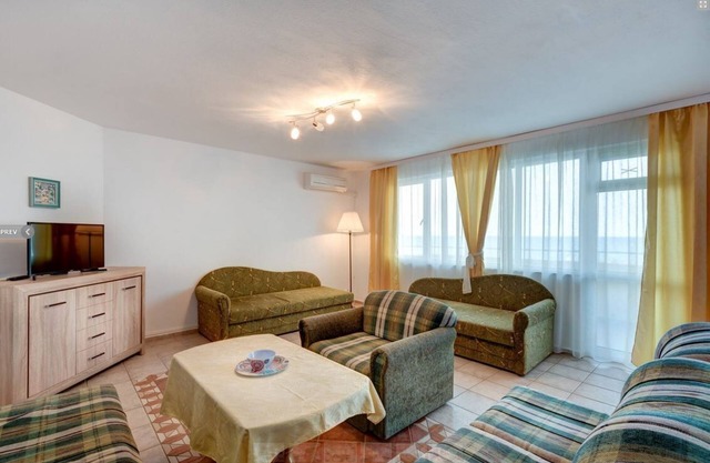 Chantall-Apartment Comfort