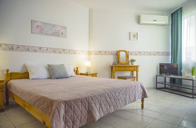 Chantall-Double room II
