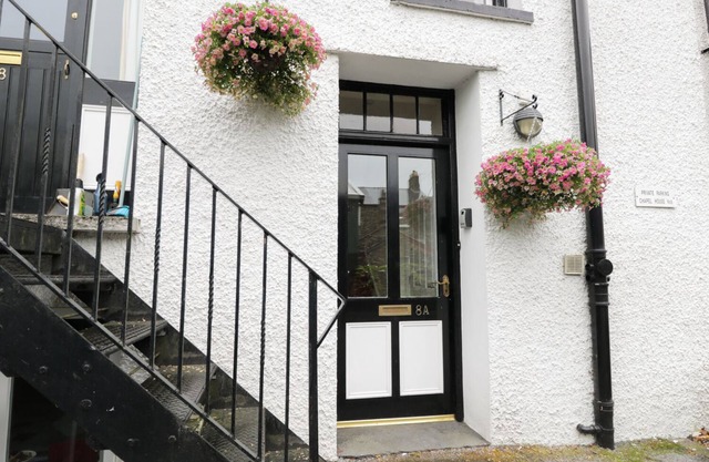CHAPEL REST, family friendly in Bowness-On-Windermere