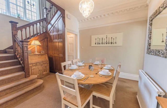 Character Period Property-garden & parking 10 minutes walk to Kendal Town Centre