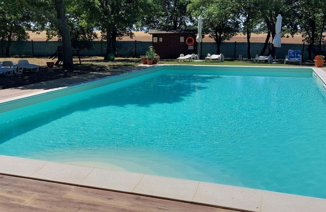 CHARACTERISTIC APARTMENT IN OLD COTTAGE UMBRO-TOSCANO WITH POOL