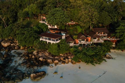 Chareena Hill Beach Resort