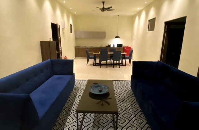 Charis Janda Baik Villa 1 - Three-bedroom villa by the river