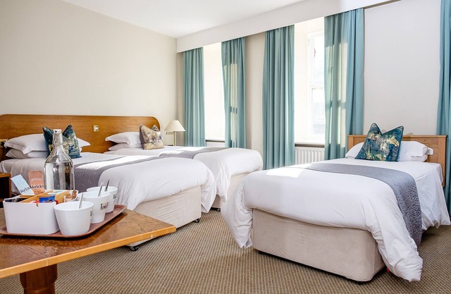 Charlemont Arms Hotel