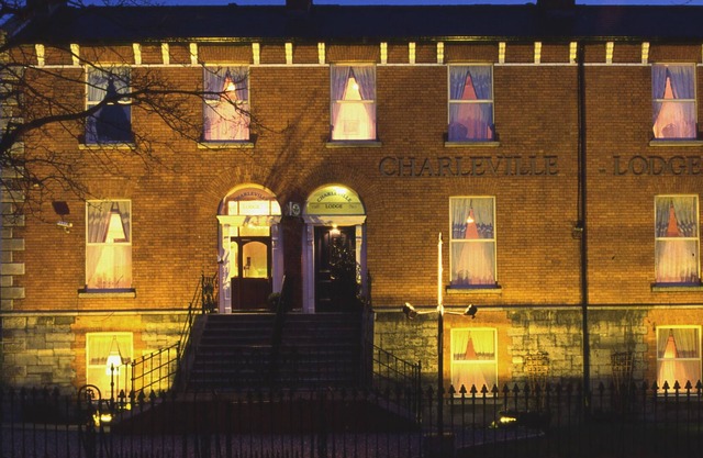 Charleville Lodge Hotel
