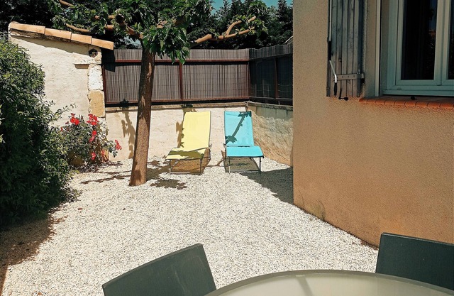 Charmant Studio AU Calme Avec Terrasse ET Parking