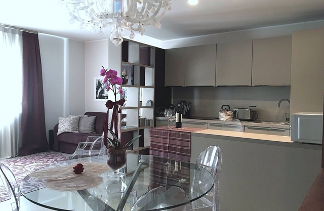 Charme and elegance in Verona! Just few steps from the Historical Centre