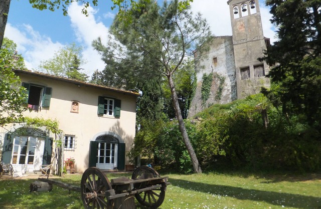 Charming ancient farm house in Chianti