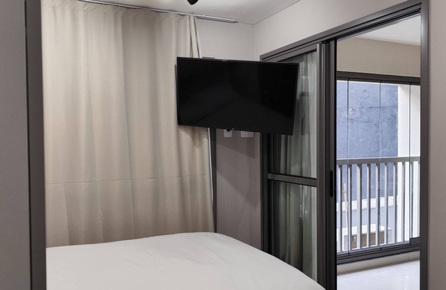 Charming 1-bedroom apartment with AC, WiFi in cool Brooklin São Paulo