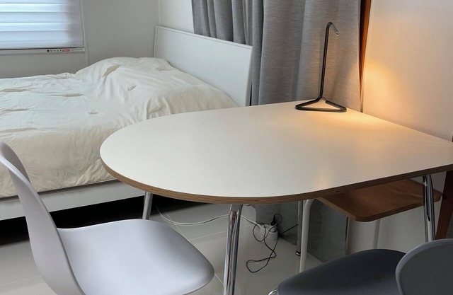 Charming 1-bedroom apartment in brilliant Seoul with WiFi, AC