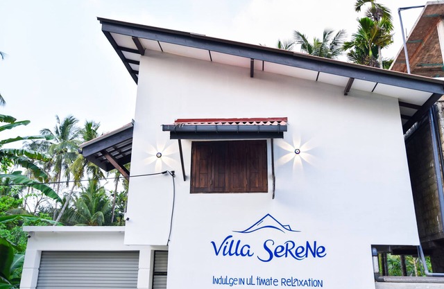 Charming 1-bedroom villa with fully equipped kitchen in Galle with AC, WiFi