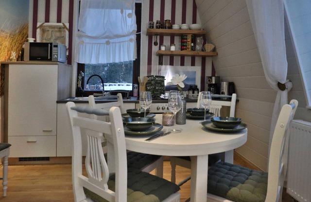 Charming 110 sqm apartment in modernized city villa on Schönberg