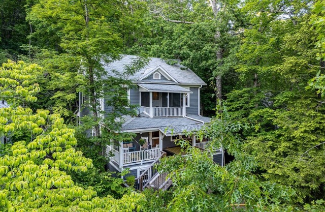 Charming 1920s Montreat Cottage Near DT Black Mtn