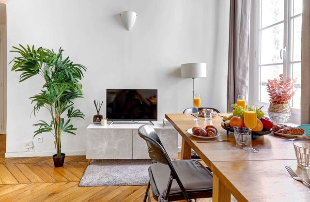 Charming 1BR by Centre Pompidou - Sleeps 4