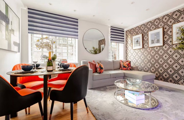 Charming 2 Bed Apartment By Mayfair