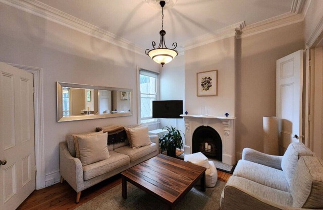Charming 2-Bed Paddington House