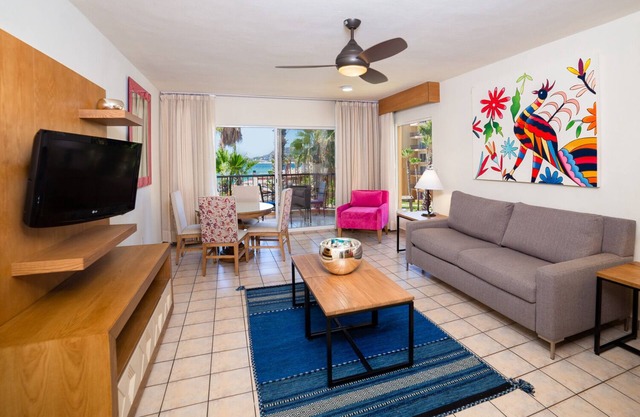 Charming 2-Bedroom ocean front suite in sunny Puerto Vallarta, Family Friendly