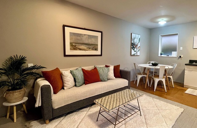 Charming 2-bedroom apartment in Methven with free WiFi