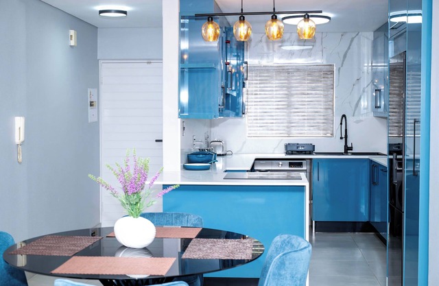 Charming 2-bedroom apartment in brilliant Sandton with WiFi