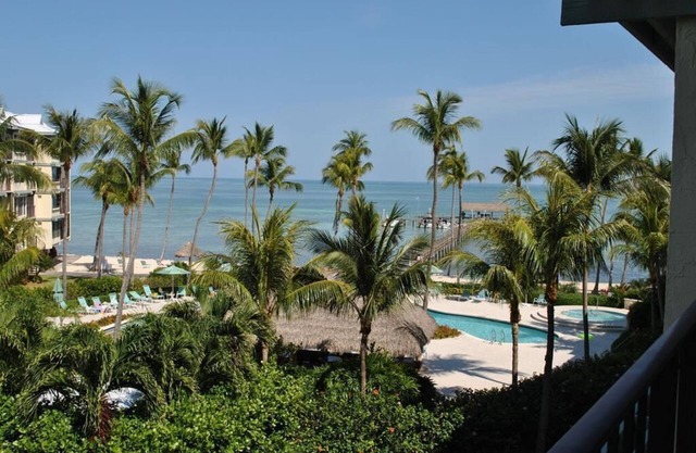 Charming 2 Bedroom Condo in Wonderful Beacon Reef