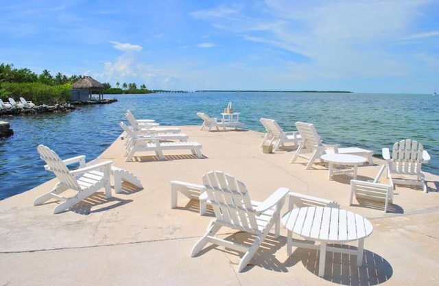 Charming 2 Bedroom Ground Level Home with Bay Views