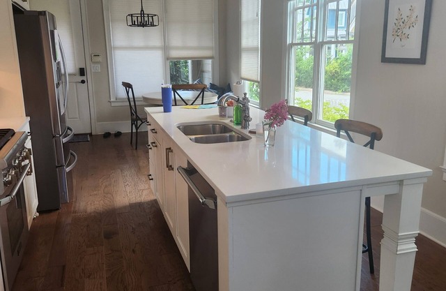 Charming 2-bedroom house in Serenbe with AC, WiFi