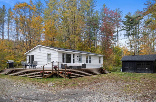 Charming 2-bedroom house in tranquil Stowe with fitness room, WiFi