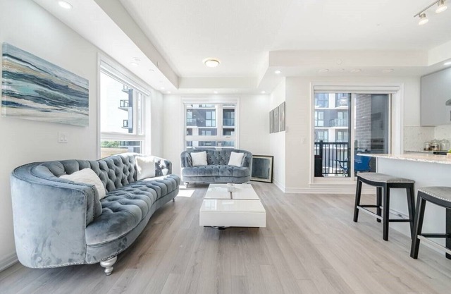 Charming 2-bedroom townhome with Rooftop view