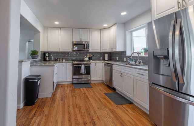 Charming 2-bedroom house in delightful SE Heights with AC