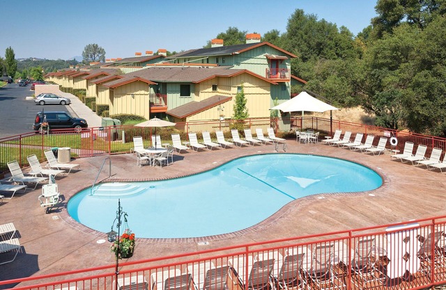 Charming 2-bedroom Queen in Angels Camp