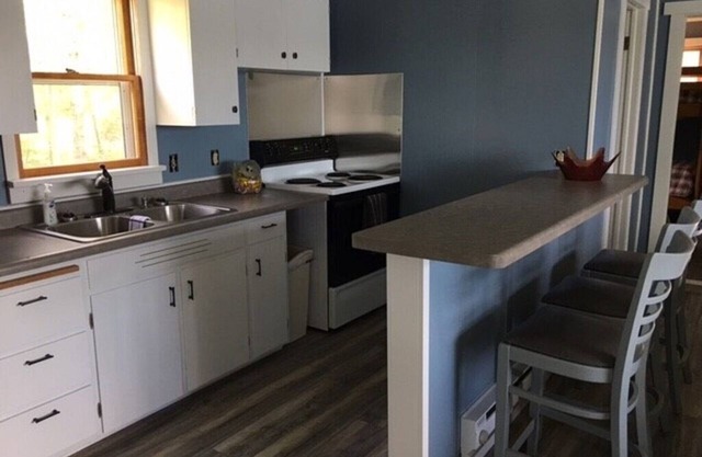 Charming 2-bedroom cabin with AC and WiFi in lovely Park Rapids