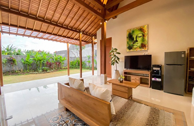 Charming 2BR Private Villa in Seminyak