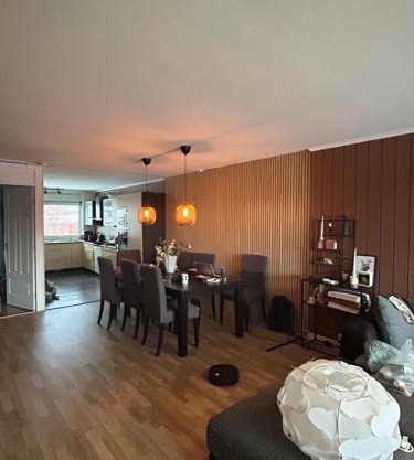 Charming 3-Bedroom 2-Floor Apartment for Rent in a Relaxing Neighborhood Close to 2025 Ski WC