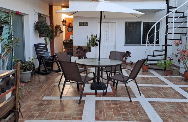 Charming 3-bedroom villa with AC, WiFi in gorgeous Santa Marta