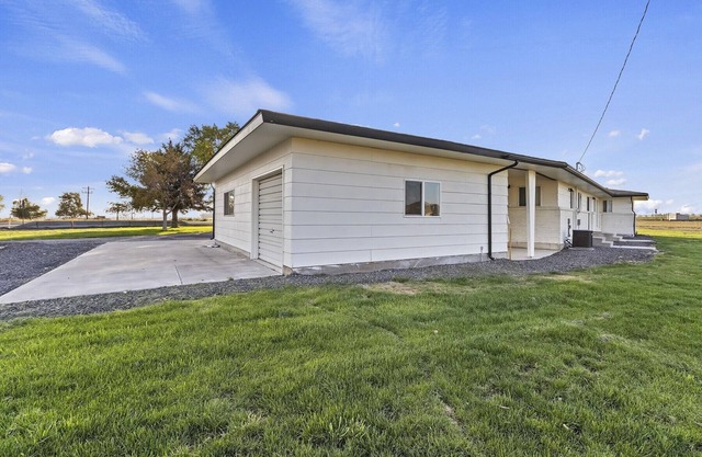Charming 3-bedroom house in Filer with WiFi and AC
