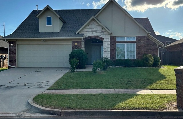 Charming 3-bedroom house in Norman 3.4 miles from University of Oklahoma Campus