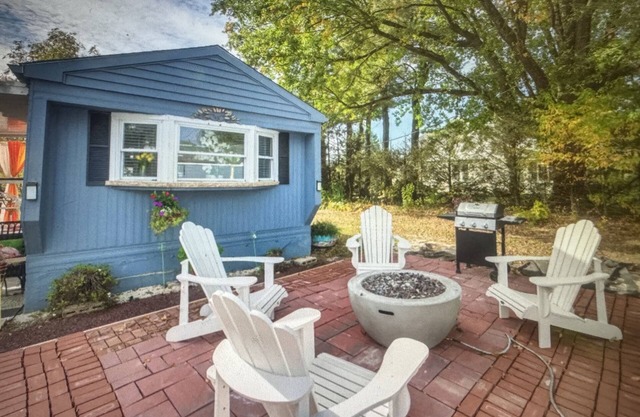 Charming 3-bedroom remodeled mobile home with central AC, WiFi in Hummelstown