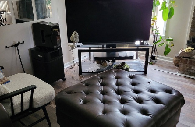Charming 3-bedroom house in superb Jacksonville with AC, WiFi