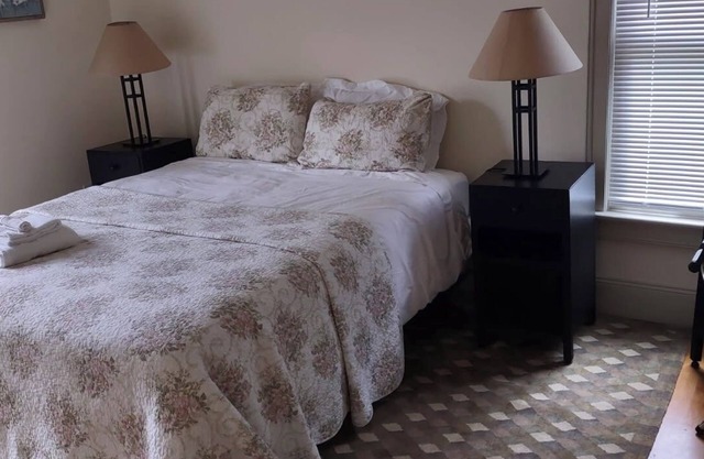 Charming 3-bedroom condo with WiFi in Williamstown, MA